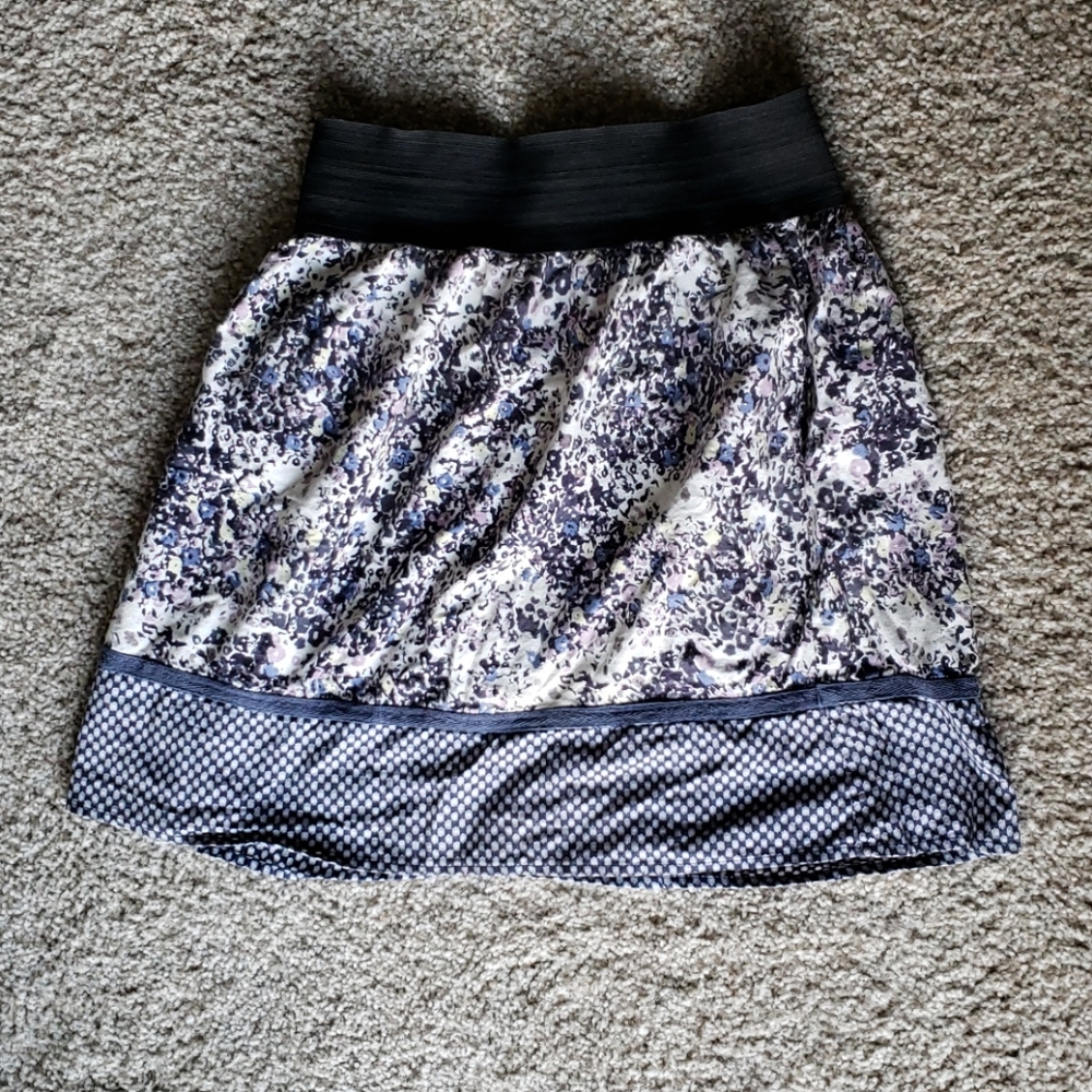 Pocketed Flower Skirt
